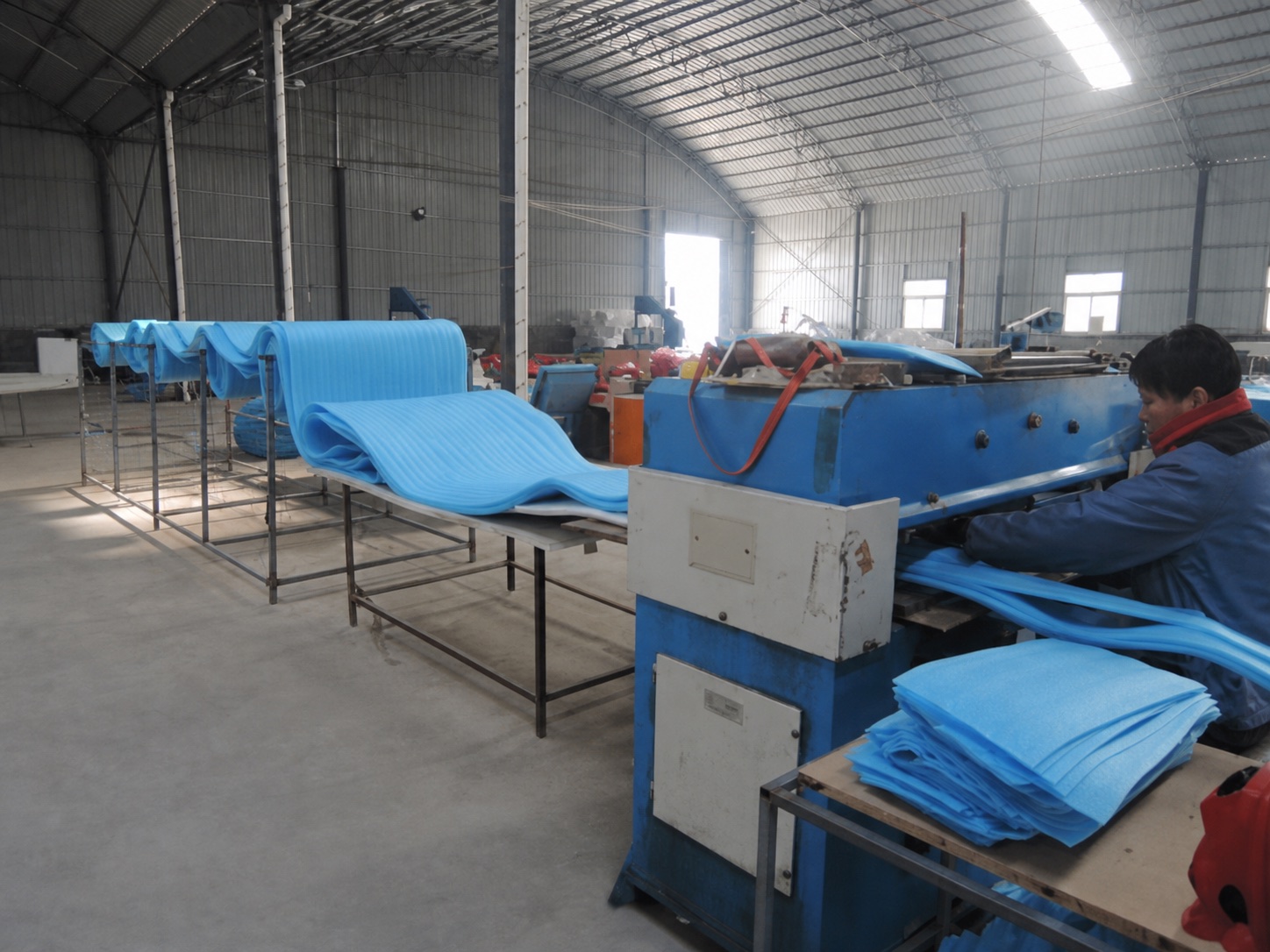 EPE foam production workshop